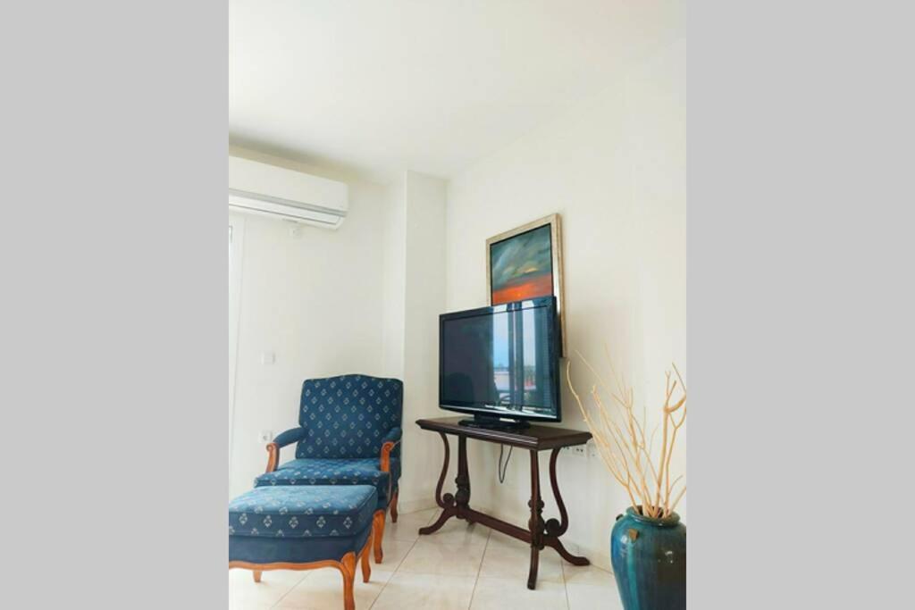 Peggy'S Lux Apartment Καραβόμυλος Εξωτερικό φωτογραφία